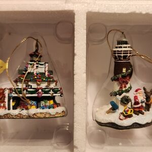 Danbury Mint Lighthouse Ornament Set